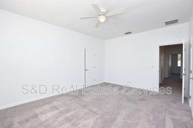 Building Photo - 6352 Sedgeford Dr