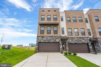 Building Photo - 808 Creekway Dr