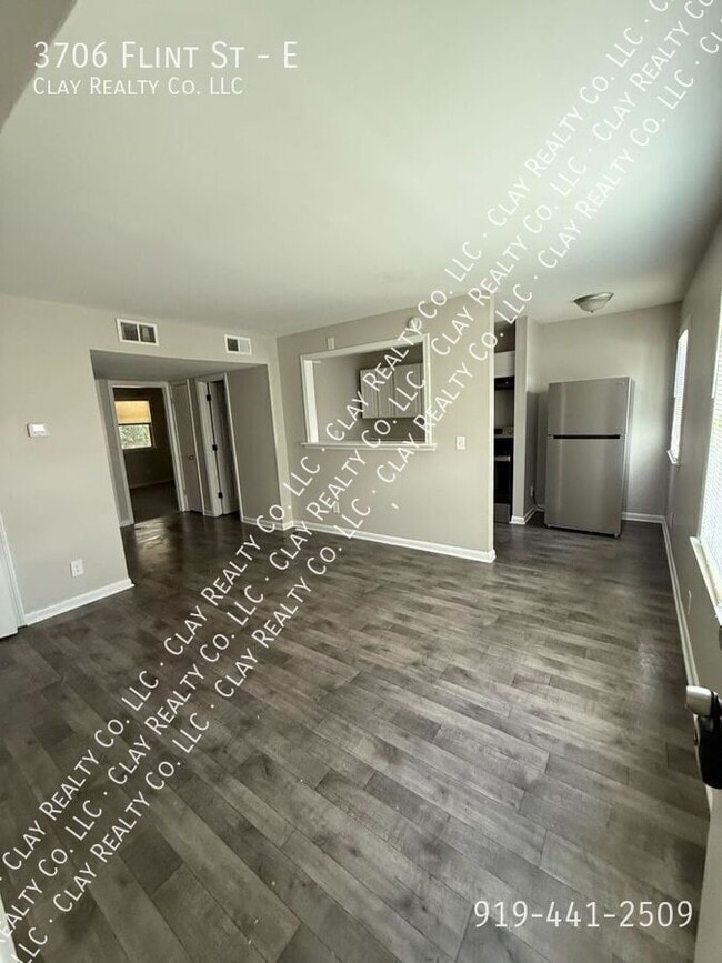 Building Photo - 3706 Flint St
