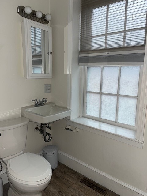 Building Photo - 10 State St