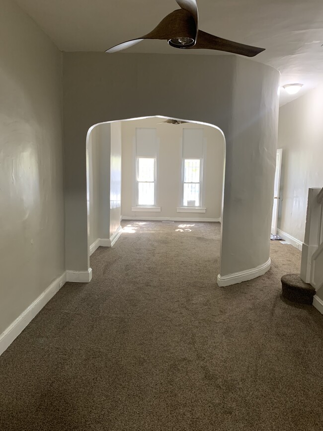 Living/Dining area - 2104 Wilkens Ave