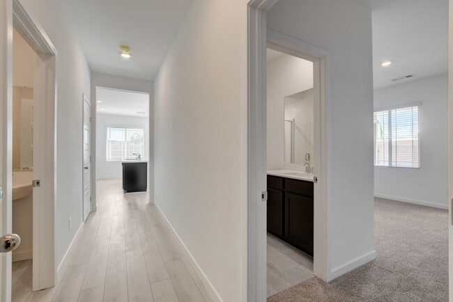 Building Photo - NEW NEXT GEN 4 Bedroom, 2 Story Home in CADENCE!