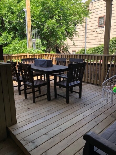 Rear Porch - 3320 N Lakewood Ave