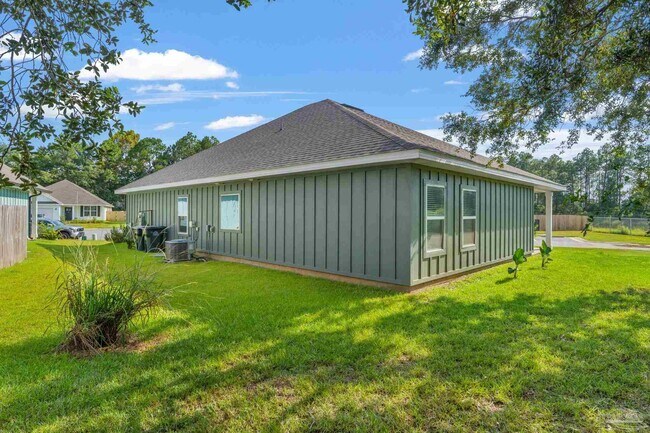 Building Photo - 7068 Whitetail Run Dr