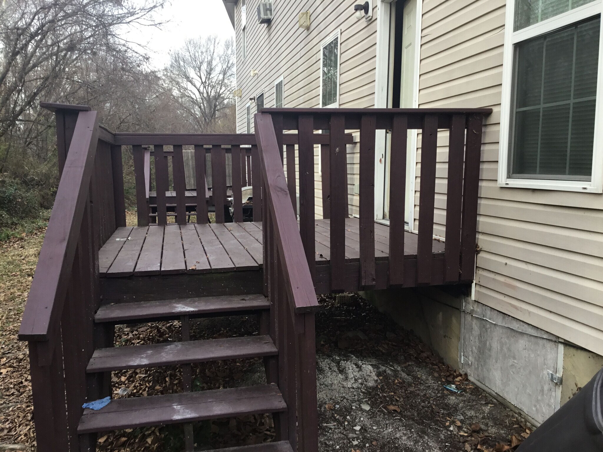 Building Photo - Room in Condo on Beck St