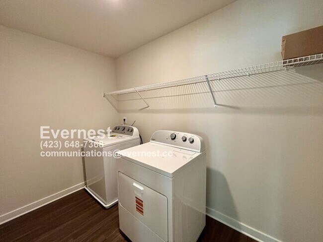 Building Photo - 1779 Firelight Wy