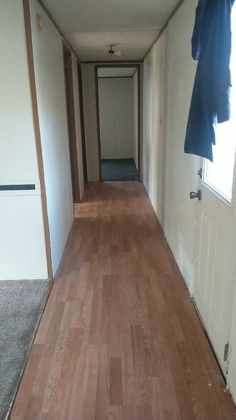 Building Photo - 24555 IL-127