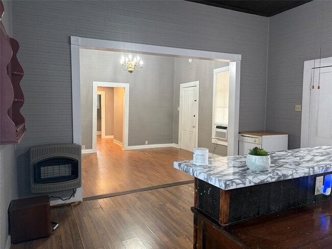 Building Photo - 910 Bunton Ln