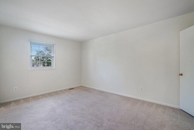 Building Photo - 7481 Jayhawk St