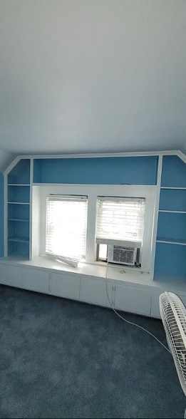 Building Photo - 3222 Charlotte St