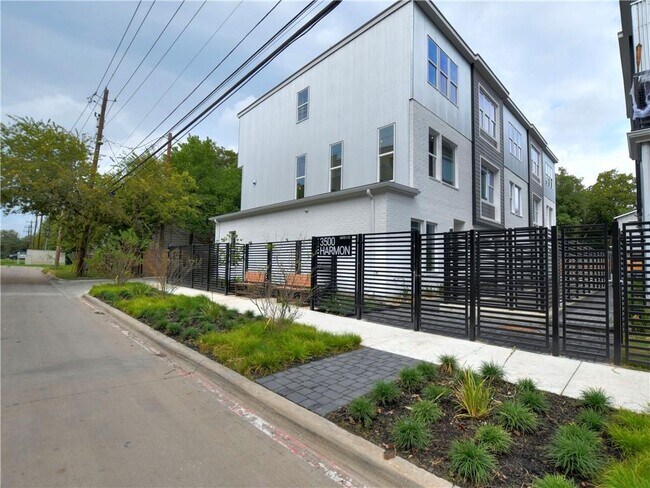 Building Photo - 3500 Harmon Ave