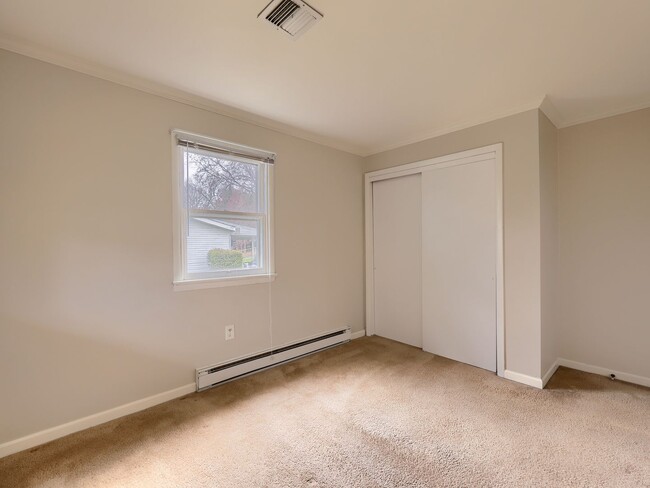 Building Photo - 3 Bedroom Single Family Home in Camp Hill