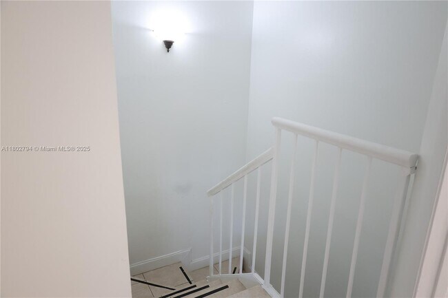 Building Photo - 6845 SW 45th Ln
