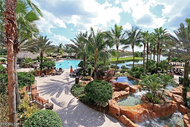Building Photo - 11108 Esteban Dr