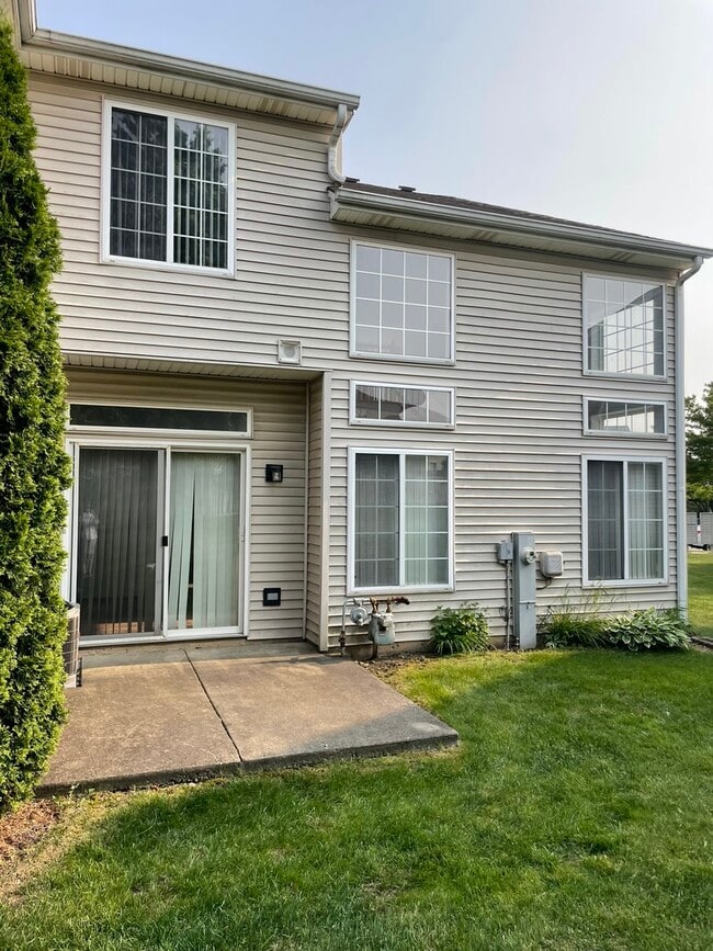 Building Photo - 969 Mesa Dr