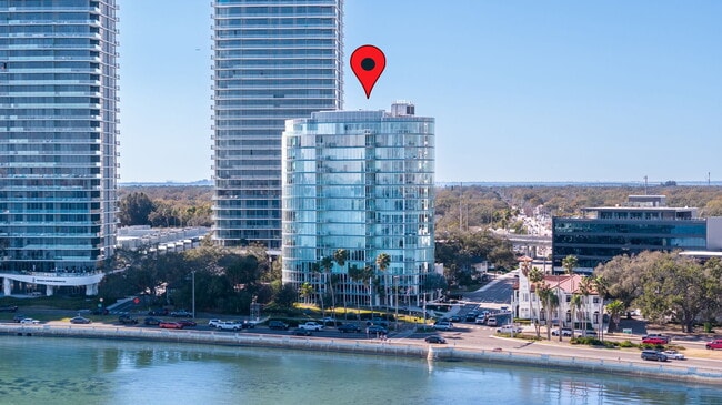 Building Photo - 2900 W Bay to Bay Blvd