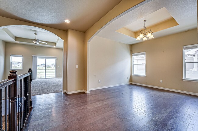 Building Photo - Stunning 5-Bedroom Home with Lake Views in...