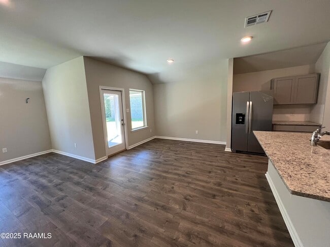 Building Photo - 209 Garden Oaks Ave