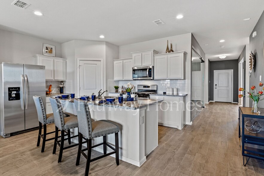 Building Photo - 9744 MCCLANE FARM Dr