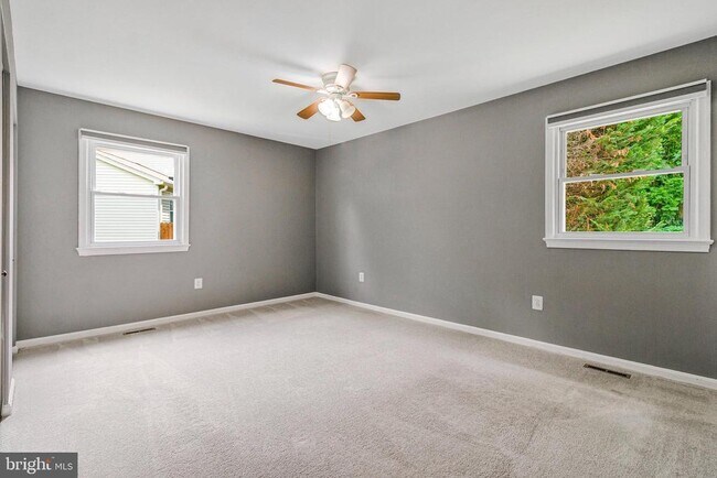 Building Photo - 7915 Journey Ln