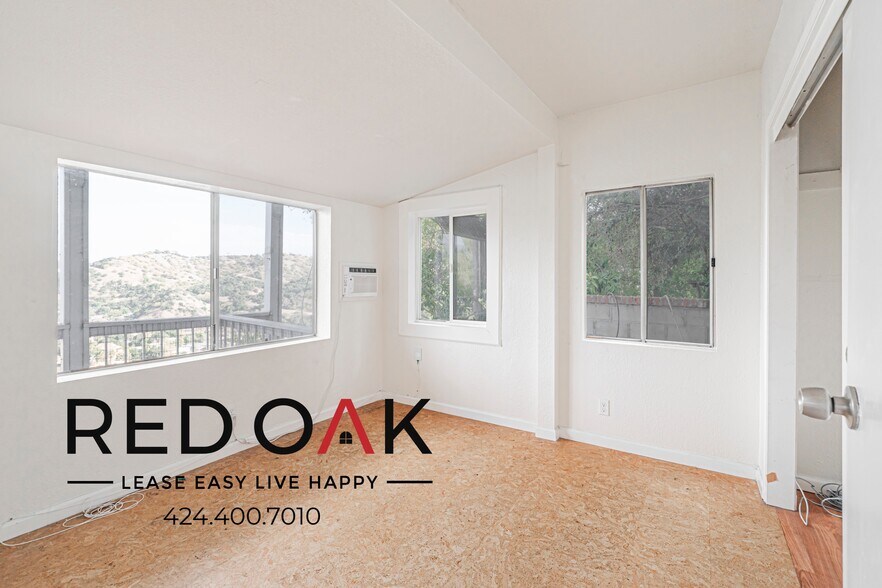 Building Photo - 476 1/2 Crane Blvd