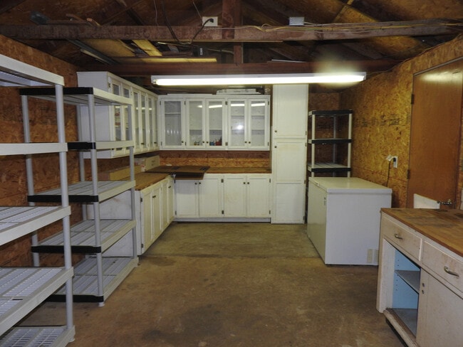 Building Photo - Beautiful home in Historic Folsom!