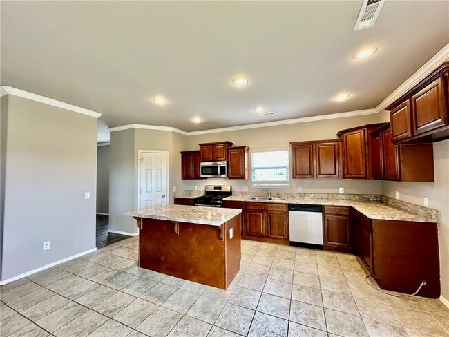 Building Photo - 433 North Drewrys Bluff Drive
