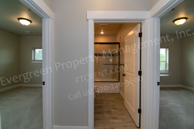 Building Photo - 3-Bedroom Centerra Condo