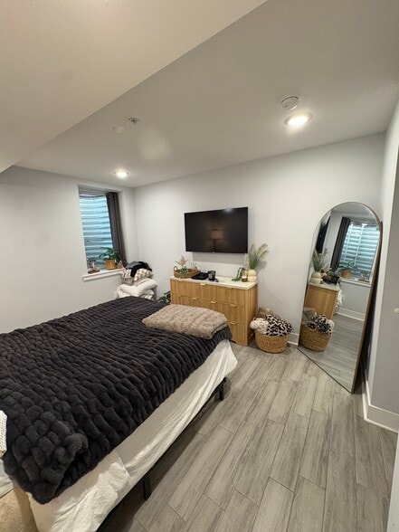 Master - 402 W Berks St
