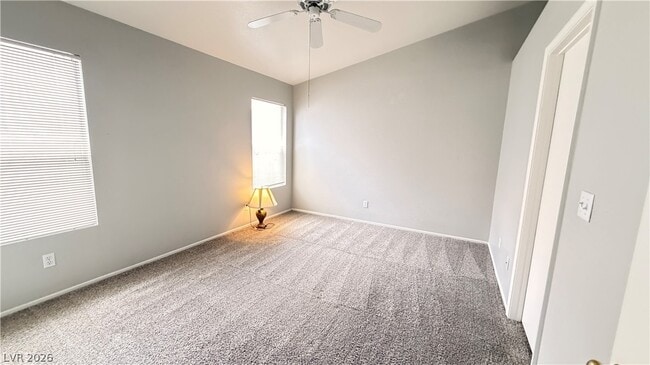 Building Photo - 7220 Paradise Bay Dr
