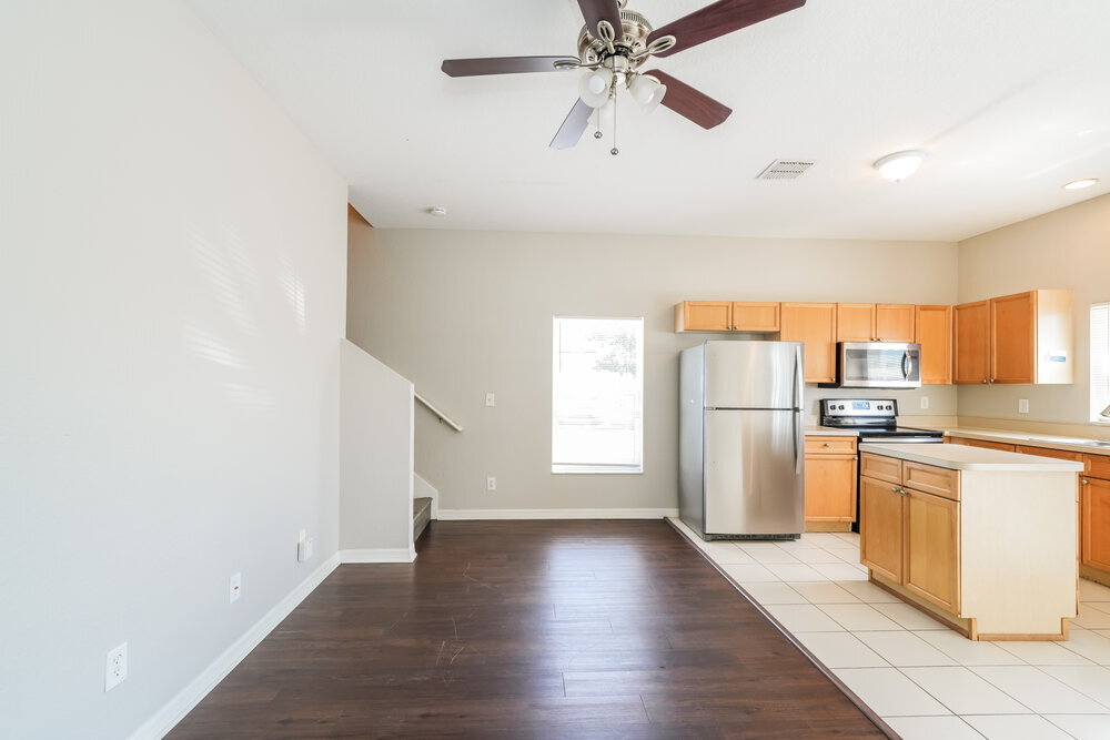 Building Photo - 7041 Opal Dr