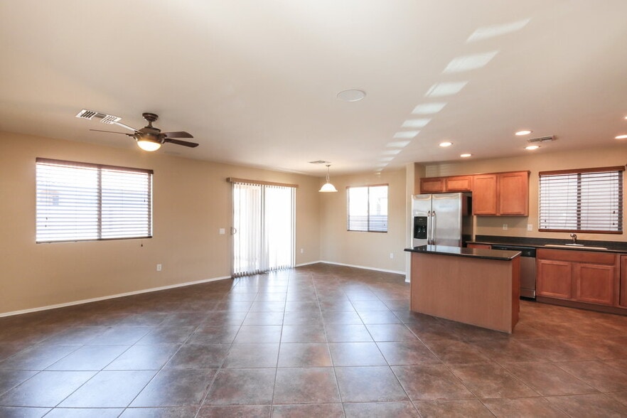 Building Photo - 14318 S Camino Vallado