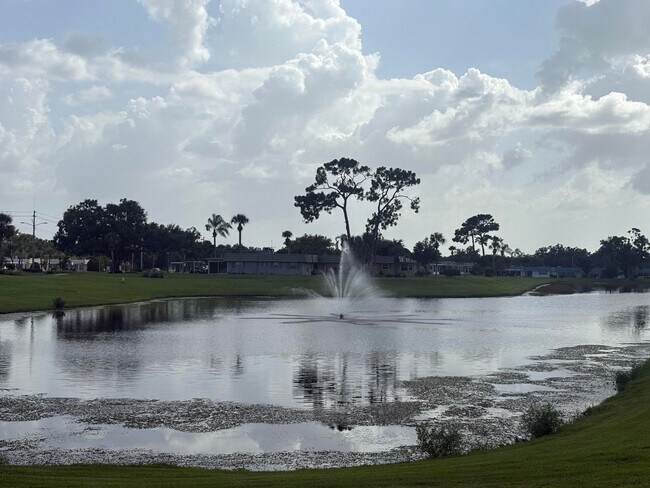 Building Photo - 205 Andover Pl