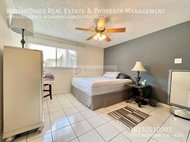 Building Photo - 6342 Newtown Cir