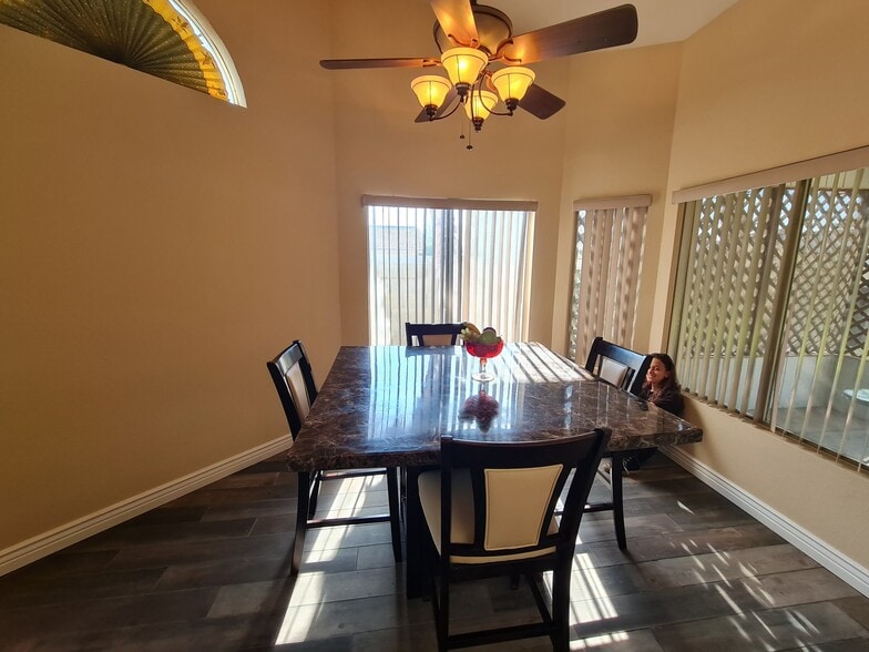 Building Photo - 7944 W Charter Oak Rd