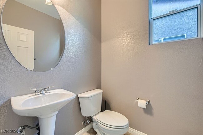 Building Photo - 6464 N Gentle Falls Ln