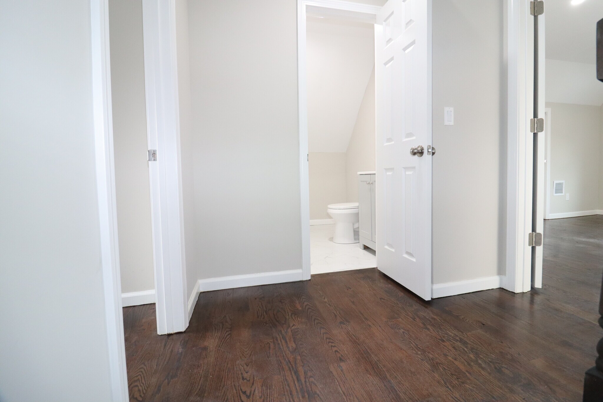 2nd full bath. - 356 Beechmont Ave