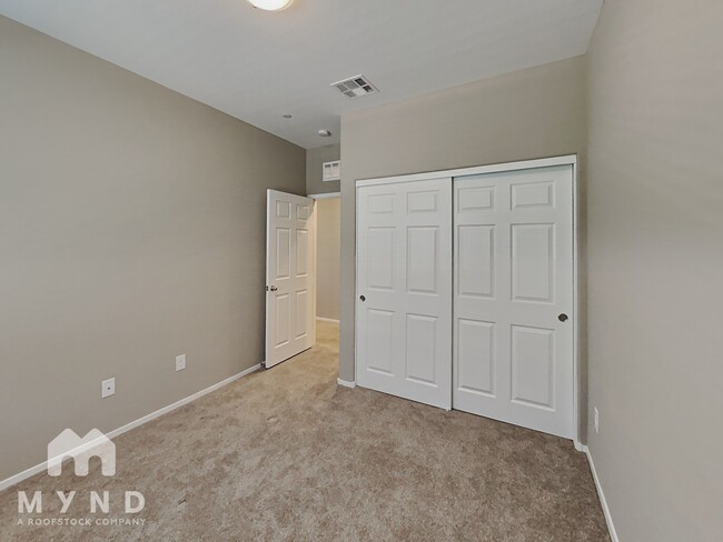 Building Photo - 8591 Insignia Ave