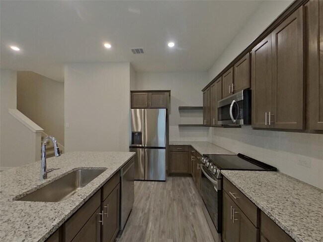Building Photo - 22816 Terrazzo Dr
