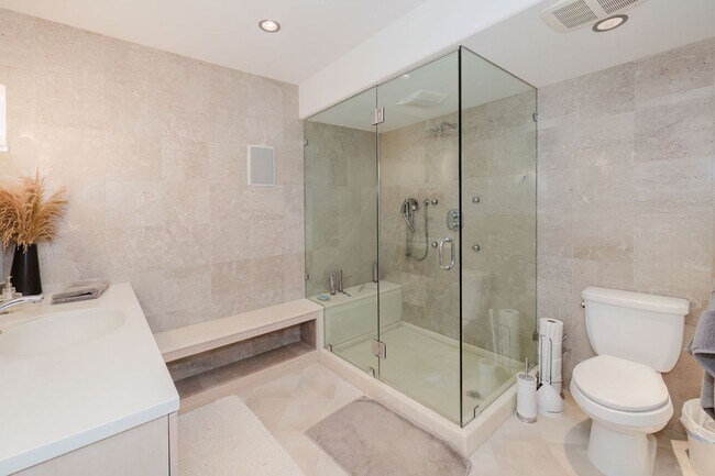 Building Photo - Furnished Bainbridge Island Waterfront Home with Incredible Views