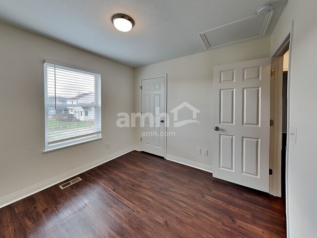 Building Photo - 1557 Pheasant Run Dr