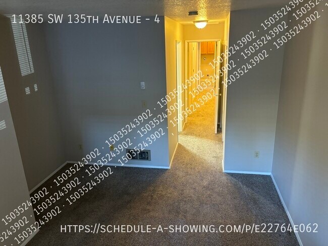 Building Photo - 11385 SW 135th Ave
