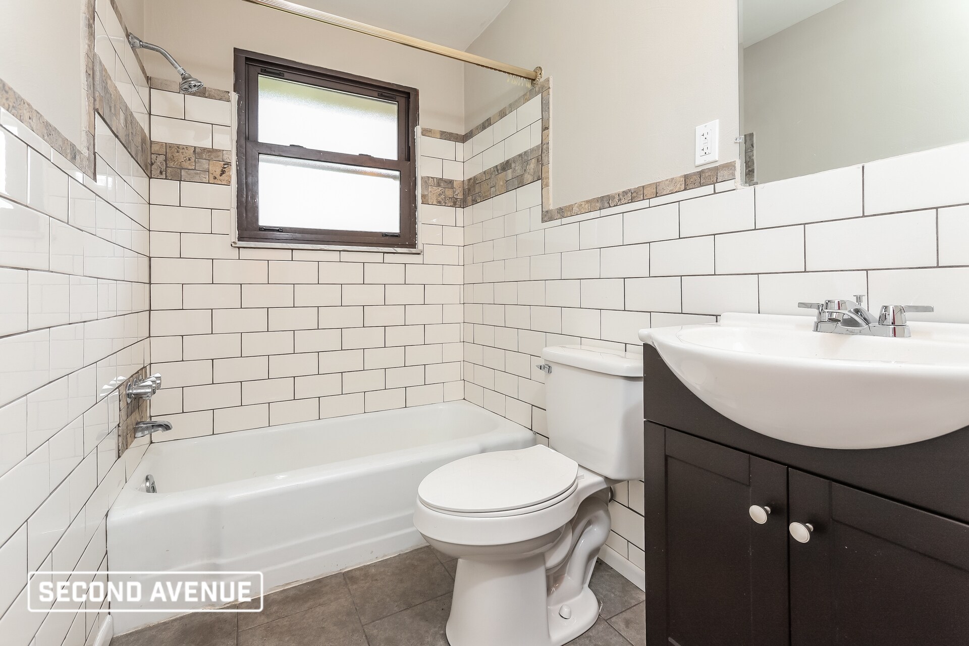 Building Photo - 138 College Park Dr