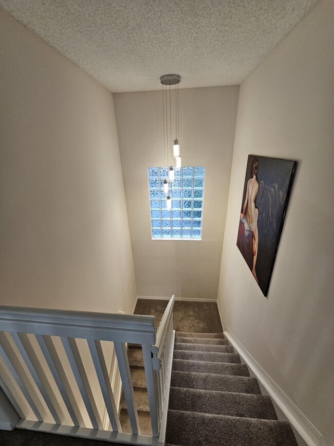 Building Photo - 6752 Green Island Cir