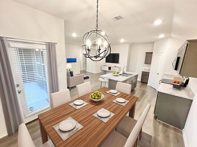 Building Photo - 1125 Silver Maple Ln