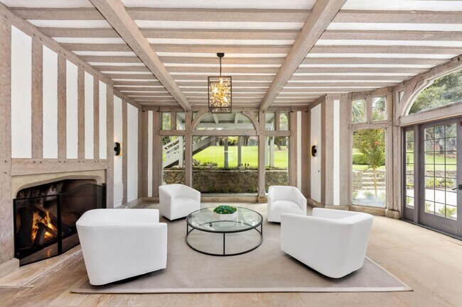 Primary Photo - 85 Fagan Dr