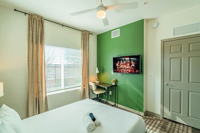 Building Photo - 9600 W Georgia Ave