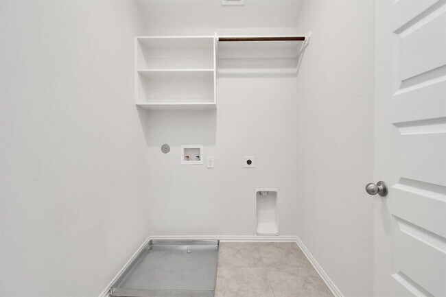 Building Photo - 1534 Revolution Way