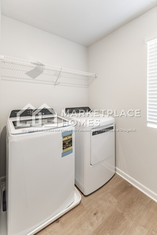 Building Photo - 4131 Hudson Ct SW