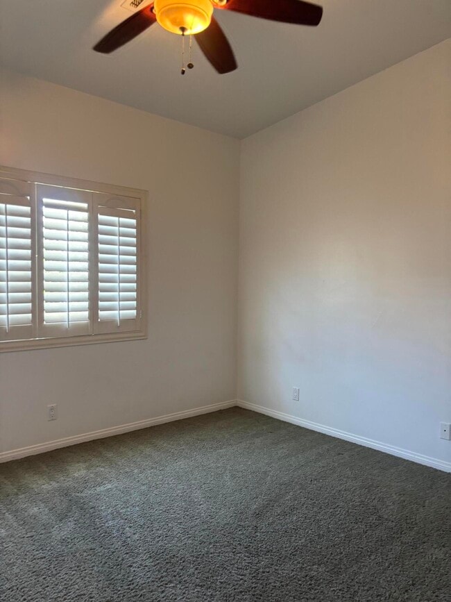 Building Photo - 53540 Avenida Rubio